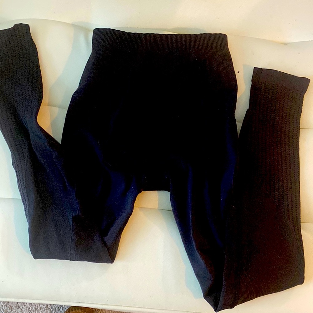 Size 4 lululemon knit leggings.